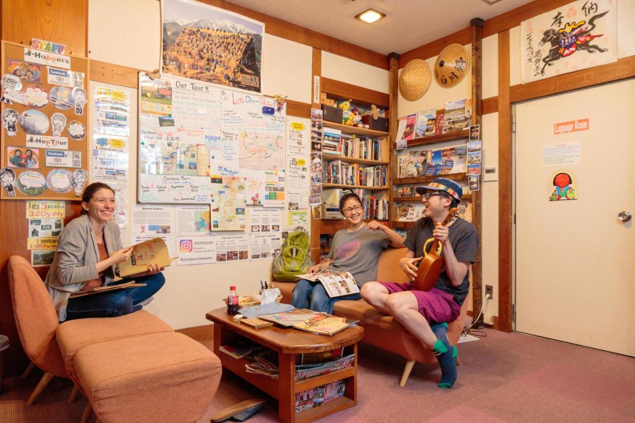 J-Hoppers Hida Takayama Guest House Kültér fotó