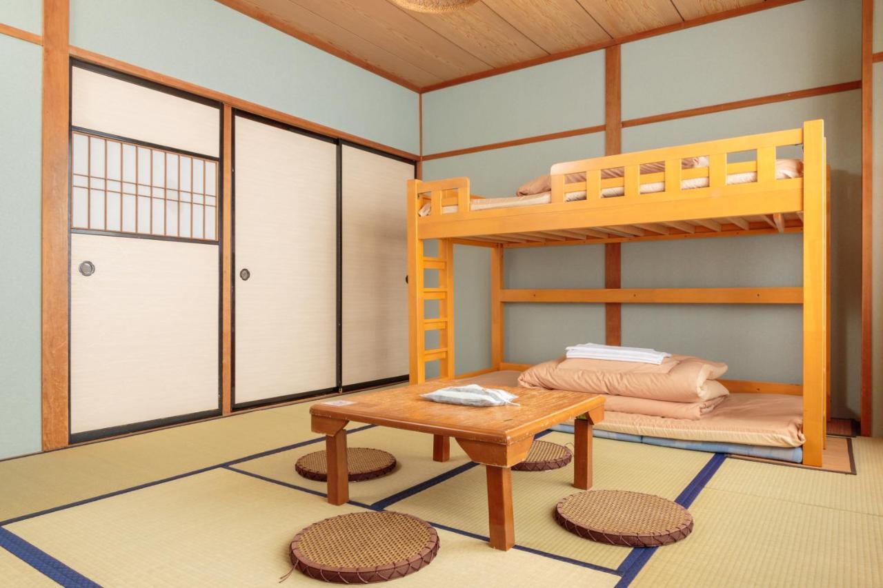 J-Hoppers Hida Takayama Guest House Kültér fotó