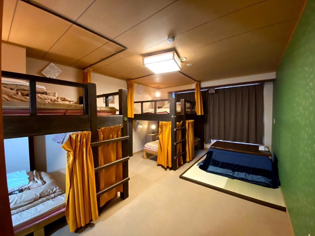 J-Hoppers Hida Takayama Guest House Kültér fotó