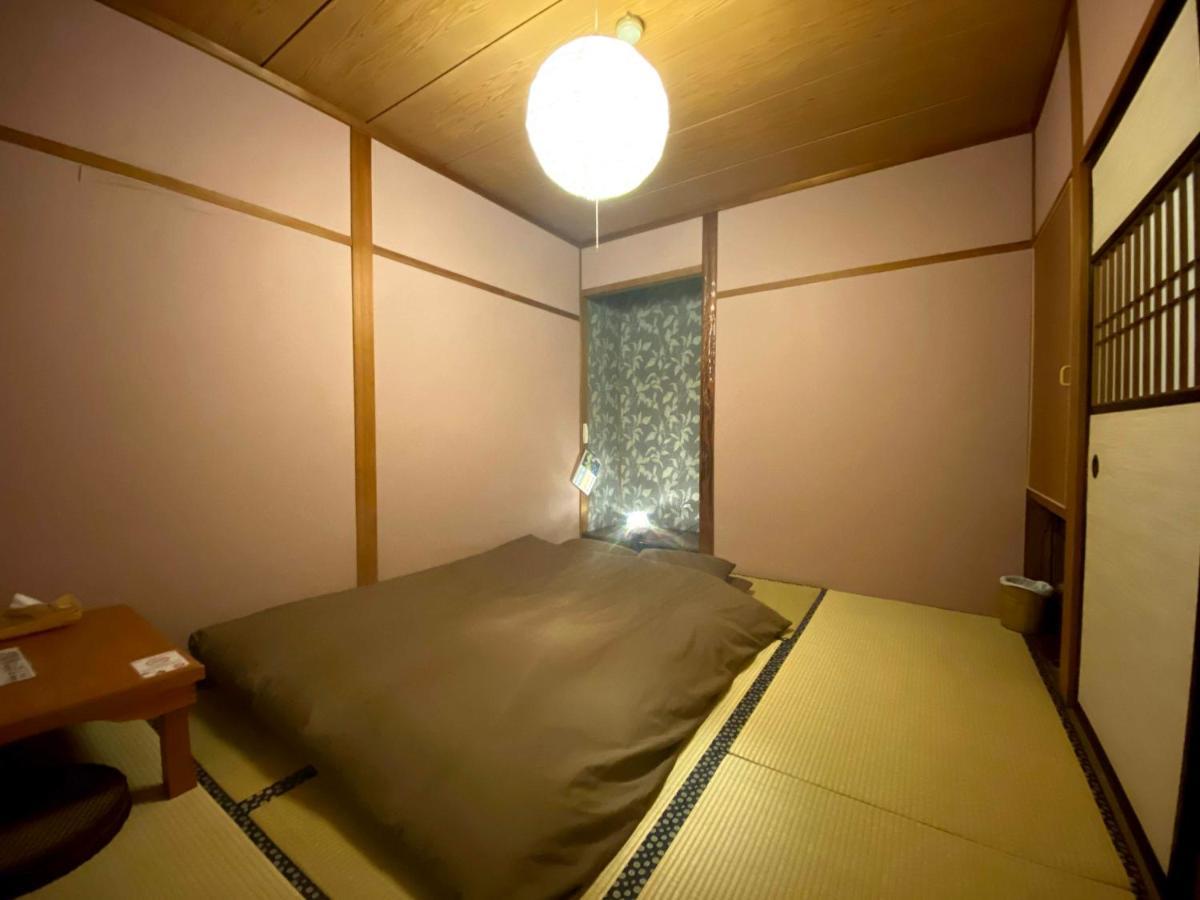 J-Hoppers Hida Takayama Guest House Kültér fotó