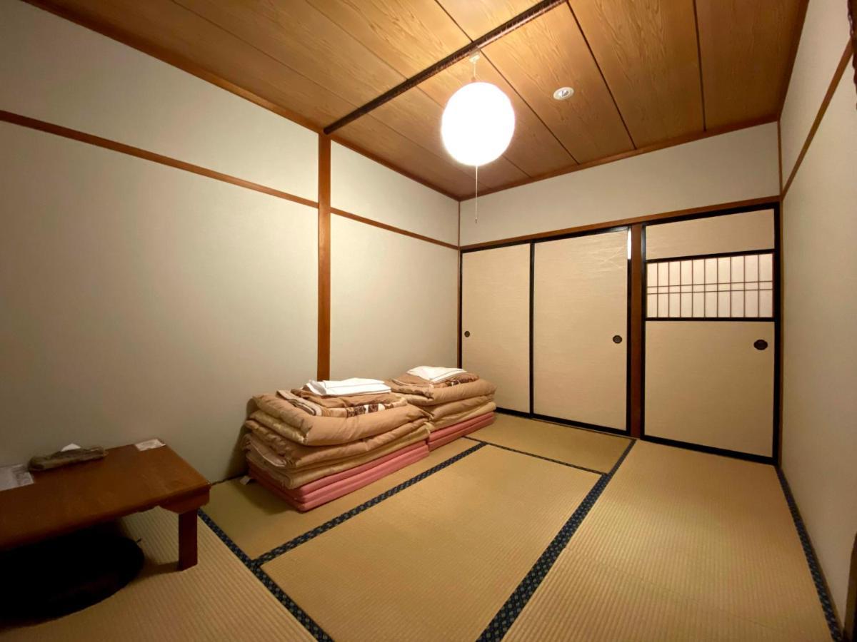 J-Hoppers Hida Takayama Guest House Kültér fotó