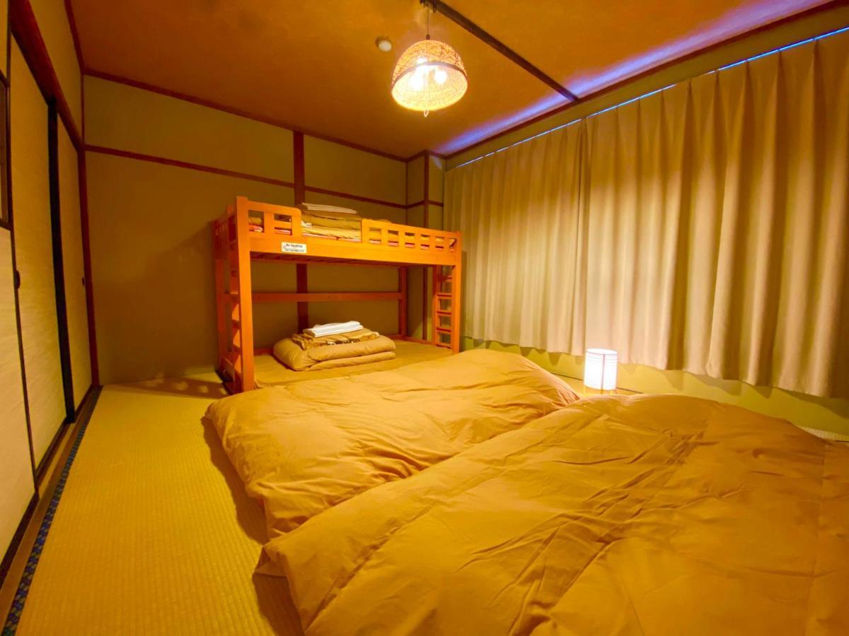 J-Hoppers Hida Takayama Guest House Kültér fotó