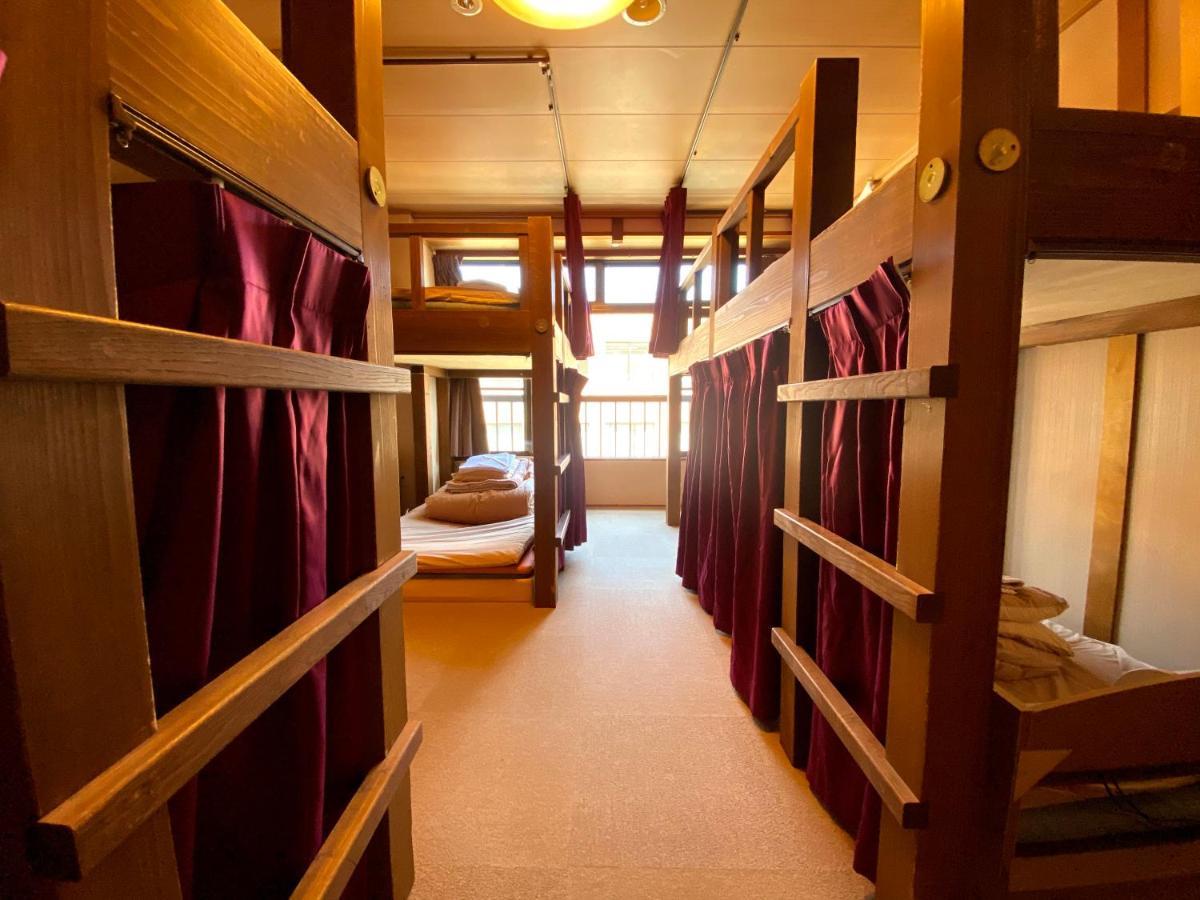 J-Hoppers Hida Takayama Guest House Kültér fotó